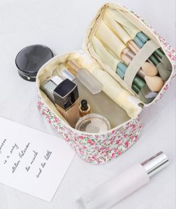 beauty bag-inside