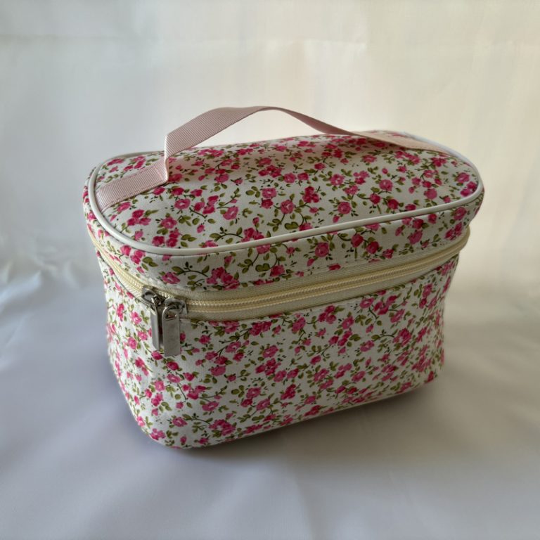 beauty bag-side
